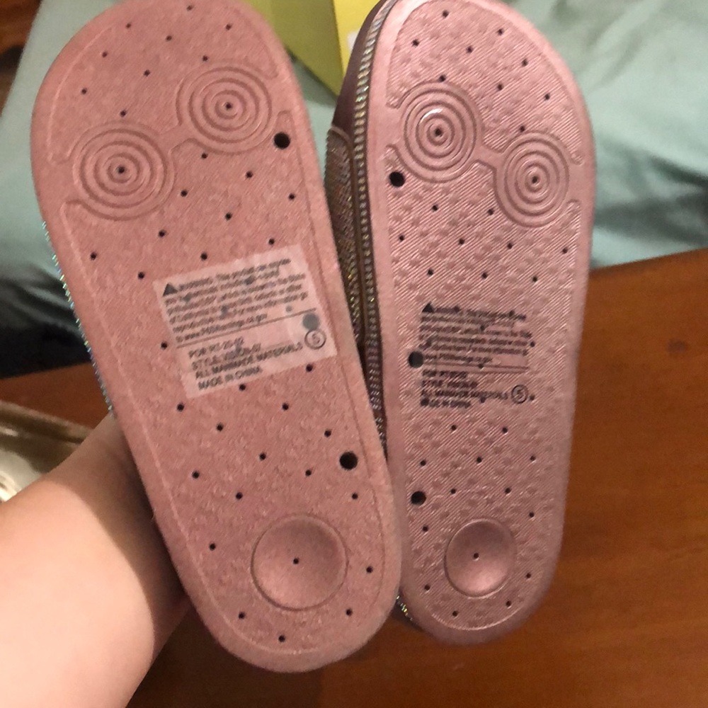 Slides - Picture 3 of 3